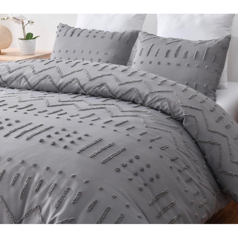 Queen Duvet Cover Set 3 Piece Boho Grey Tufted Geometric Bedding
